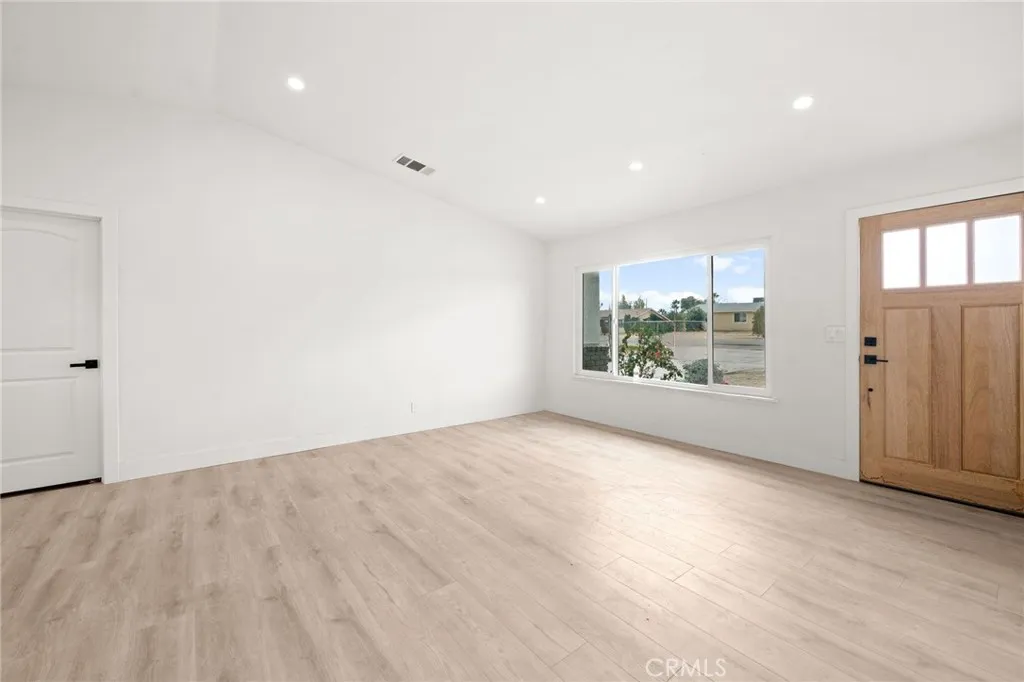 Additional image 5 of 15512 Pahute St, Victorville, CA 92395