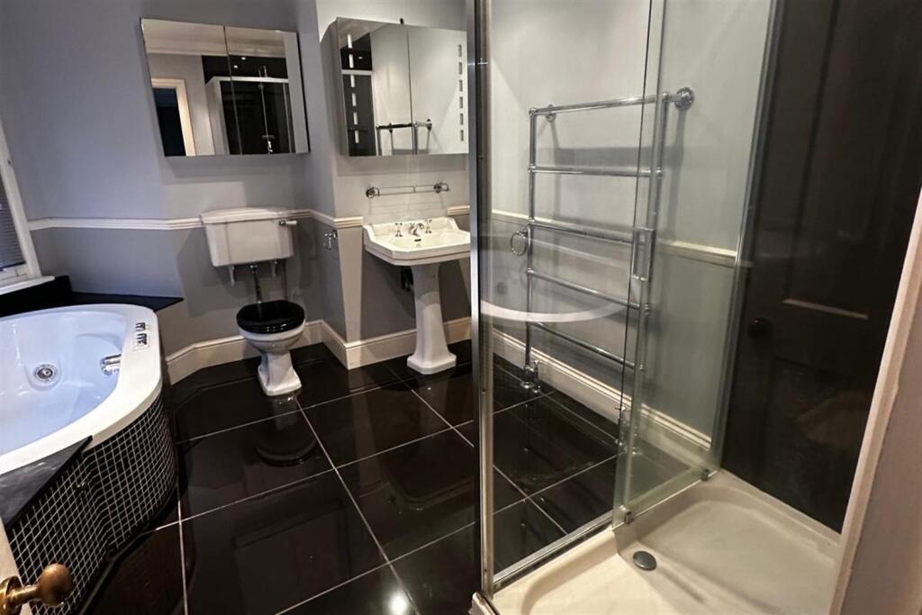 Additional image 13 of New Road, AL6