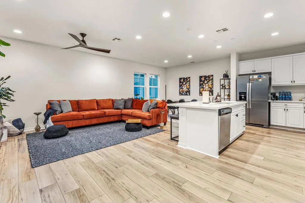 Additional image 4 of 506 Willowmore Street, Vista, CA 92081