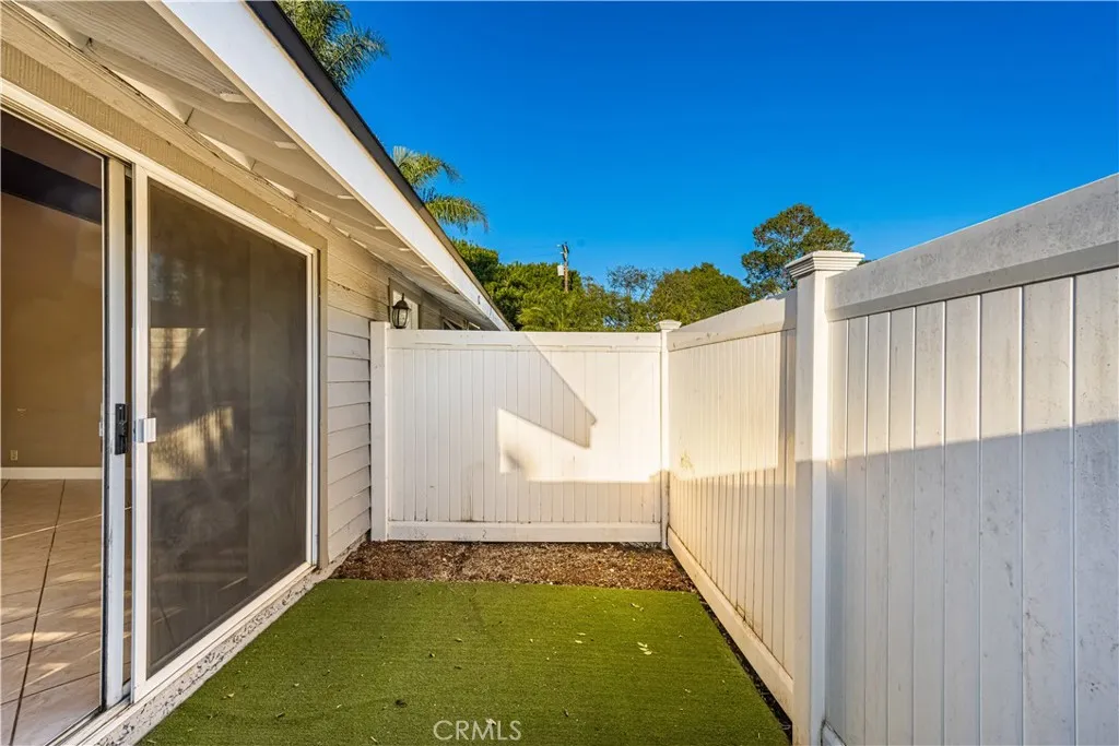 Additional image 18 of 1062 Walnut Street Unit C, Tustin, CA 92780