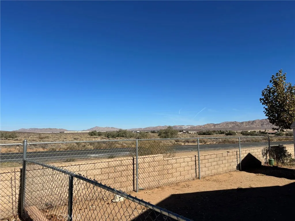 Additional image 29 of 20843 Waalew Rd Unit C4, Apple Valley, CA 92307