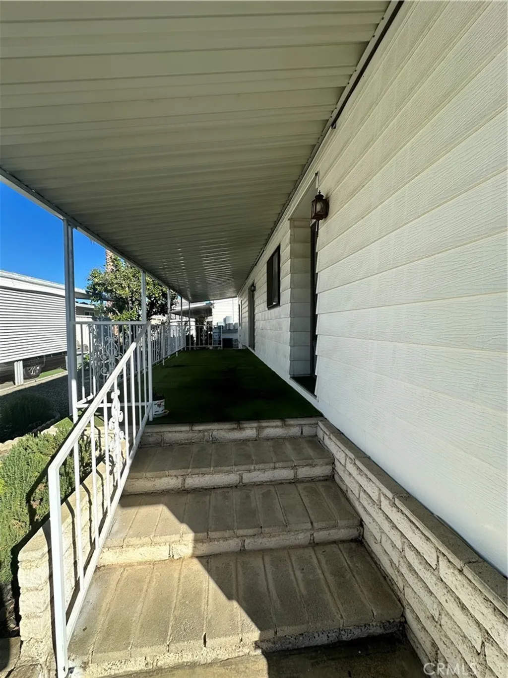 Additional image 3 of 881 N Lake St N Unit 301, Hemet, CA 92544