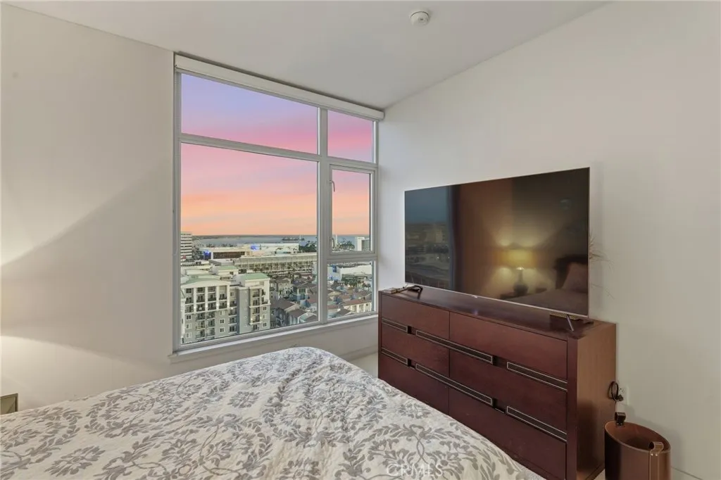 Additional image 76 of 400 W Ocean Blvd Unit 1702, Long Beach, CA 90802