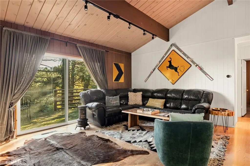 Additional image 6 of 999 Mercury Way, Crestline, CA 92325