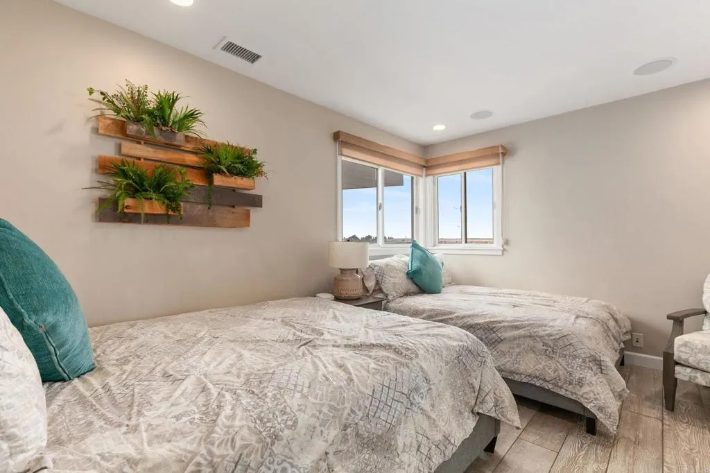 Additional image 86 of 2812 Bayside Walk, San Diego, CA 92109