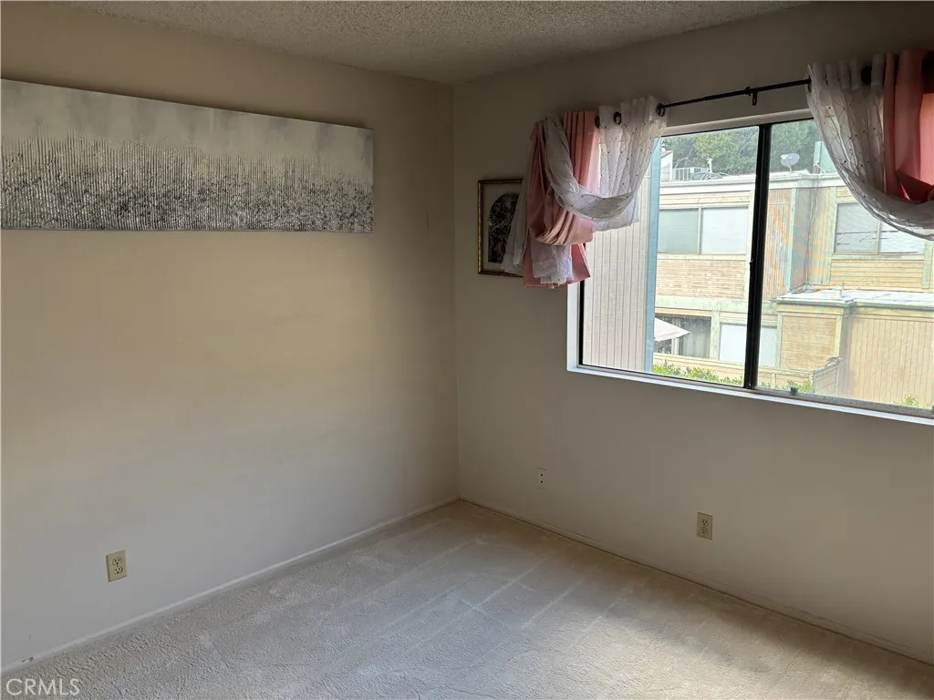 Additional image 15 of 10720 Woodley Avenue Unit 3, Granada Hills, CA 91344
