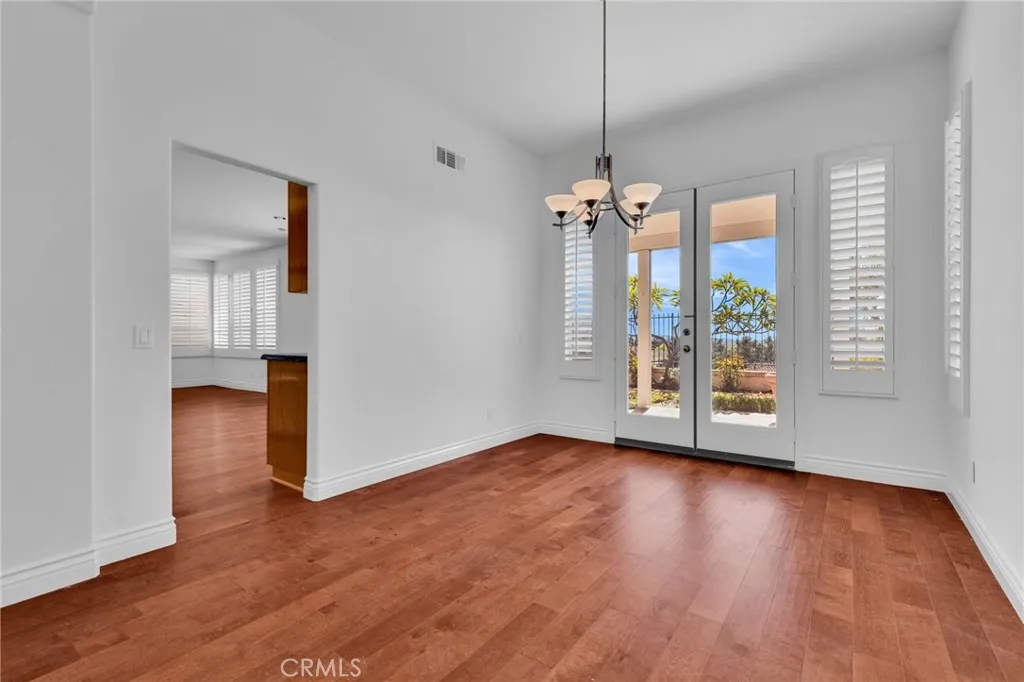 Additional image 12 of 32 Salinas, Lake Forest, CA 92610