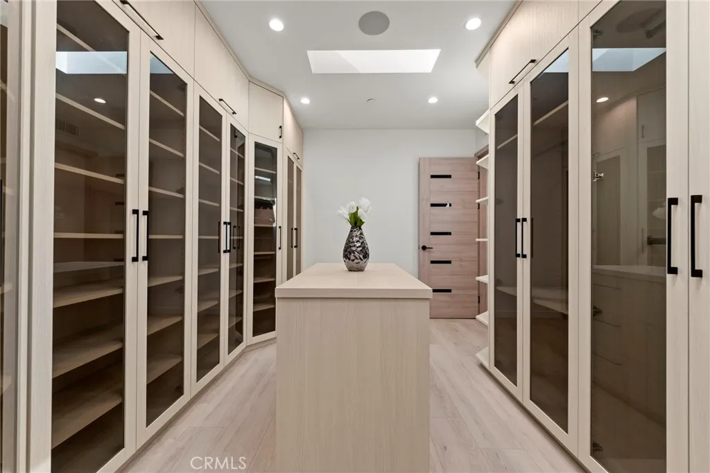 Additional image 98 of 4252 Shadyglade, Studio City, CA 91604