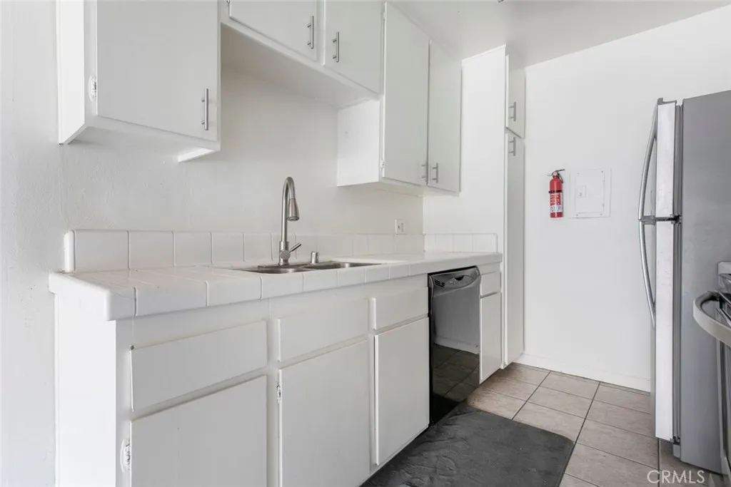 Additional image 32 of 5460 White Oak Avenue Unit C330, Encino, CA 91316