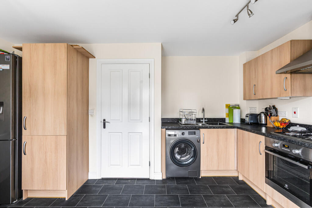 Additional image 4 of Mount Pleasant Lane, Hatfield, Hertfordshire, AL9