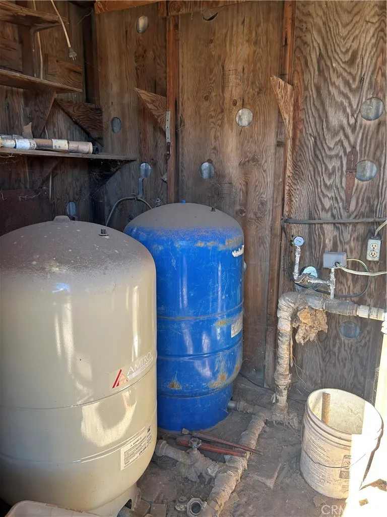 Additional image 24 of 32757 Dune Drive, Newberry Springs, CA 92365