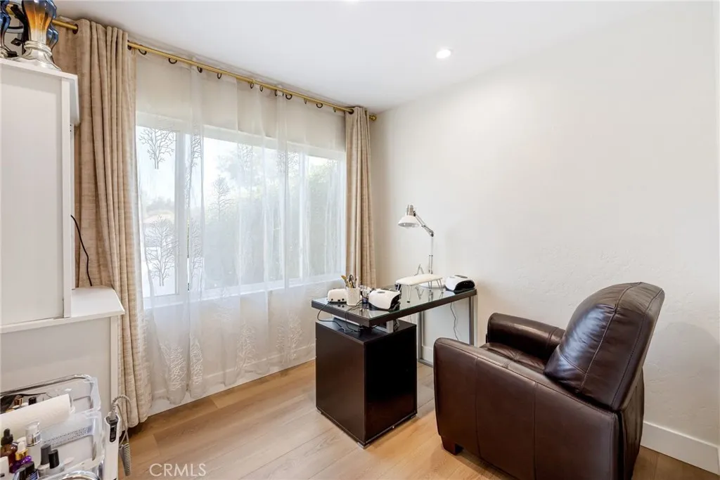 Additional image 61 of 2031 N Pass Ave, Burbank, CA 91505