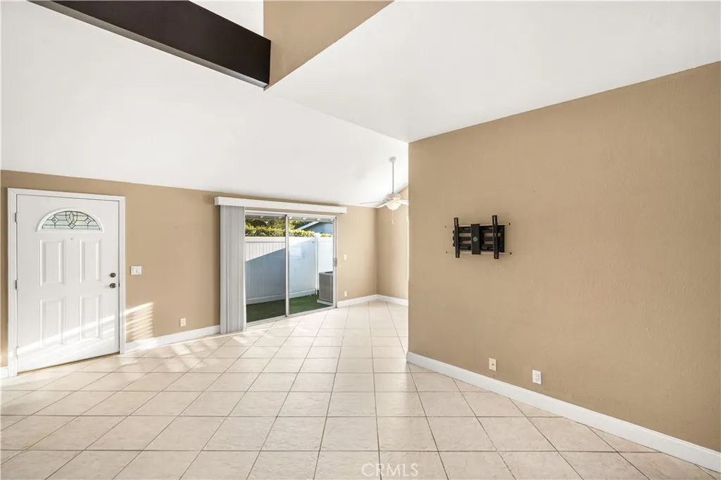 Additional image 8 of 1062 Walnut Street Unit C, Tustin, CA 92780