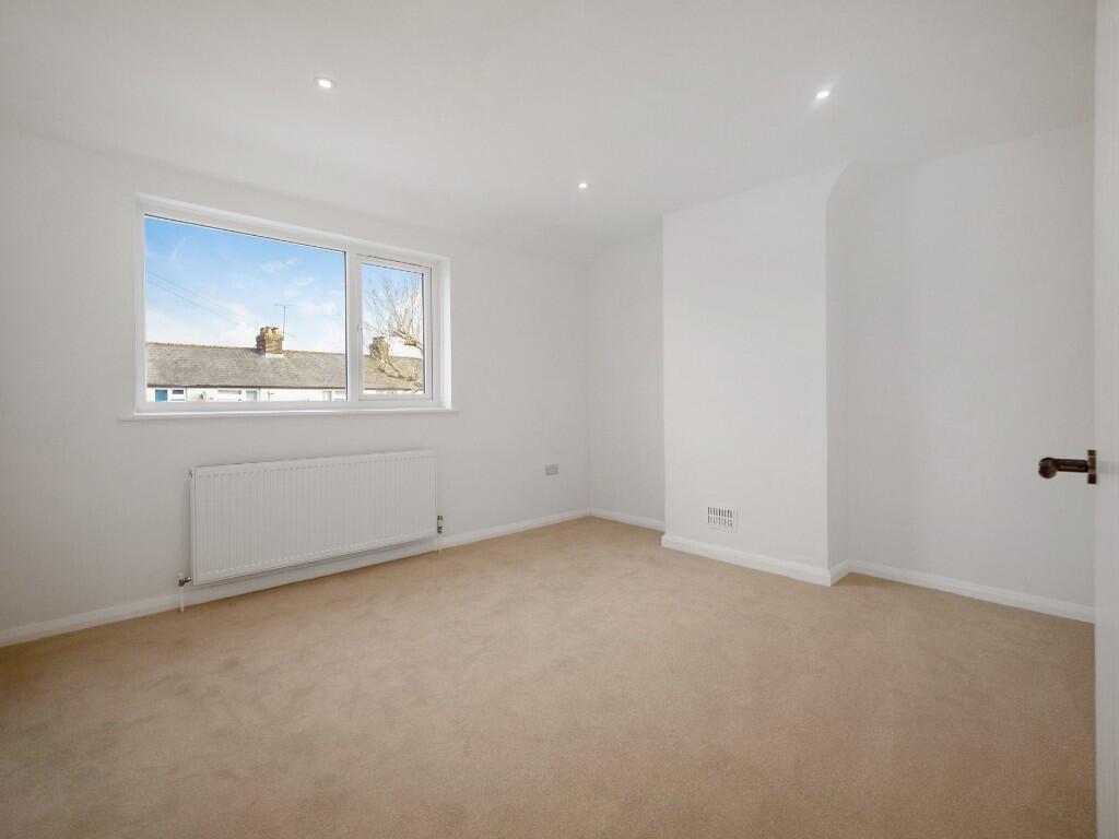 Additional image 11 of 15 Marshall Avenue, St. Albans, Hertfordshire, AL3