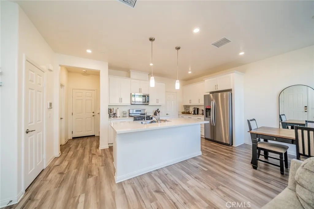 Additional image 69 of 214 Bonita Lane, Rialto, CA 92376