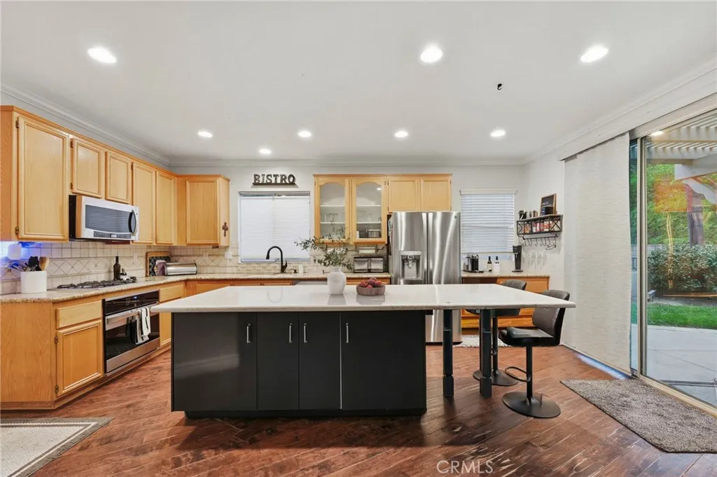 Additional image 30 of 28649 Silverking Trl, Saugus, CA 91390