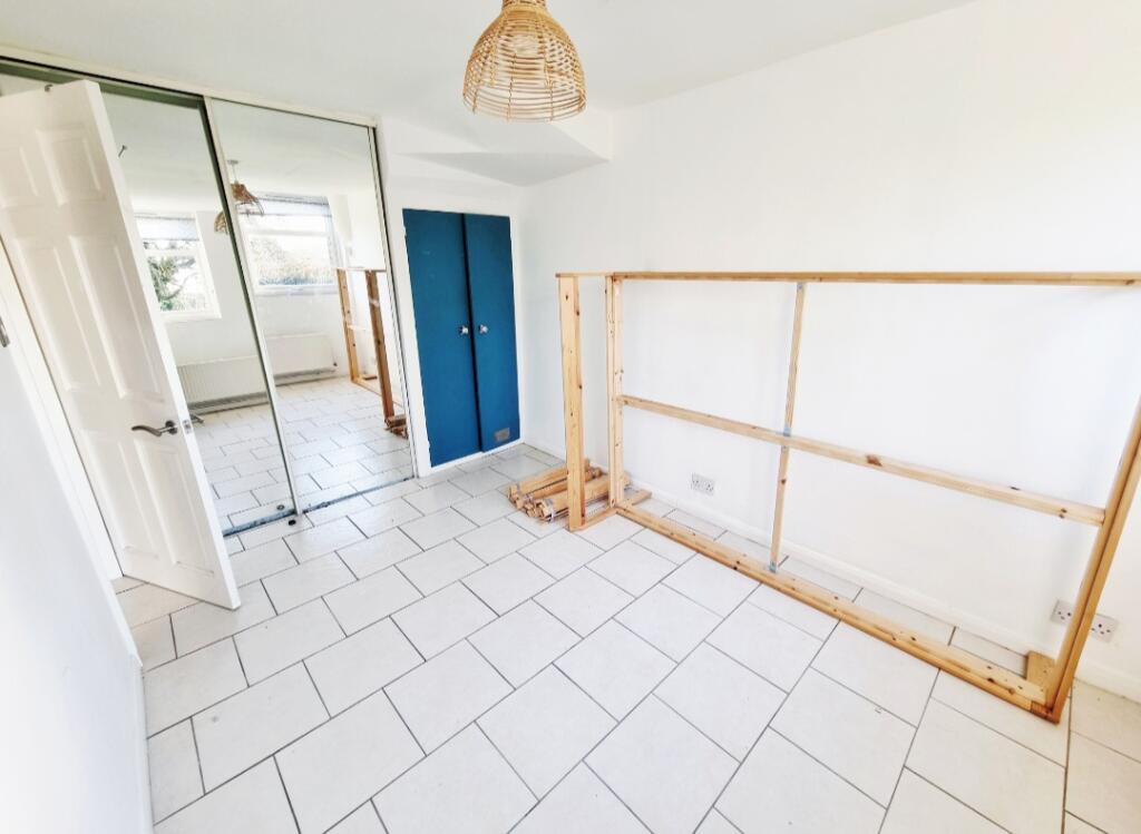 Additional image 3 of Abbots Park, St Albans