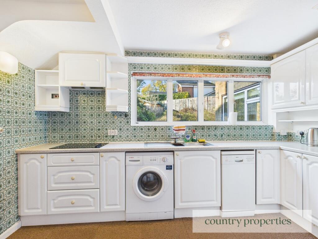 Additional image 7 of Knightsfield, Welwyn Garden City, AL8