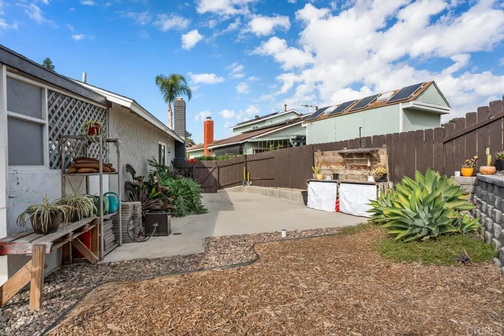 Additional image 27 of 215 Henrietta Ct, San Diego, CA 92114