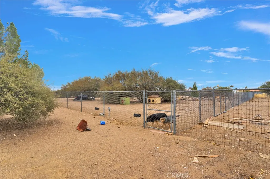 Additional image 116 of 8249 Beaver Ave, Phelan, CA 92371