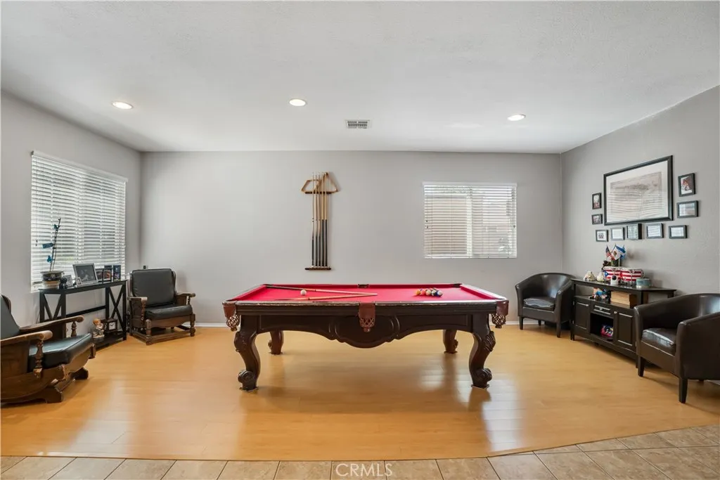 43643 Byron Drive, Lancaster, CA 93535 photo 4