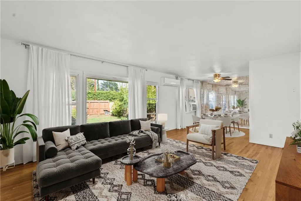 Additional image 21 of 16731 Victory Boulevard, Van Nuys, CA 91406