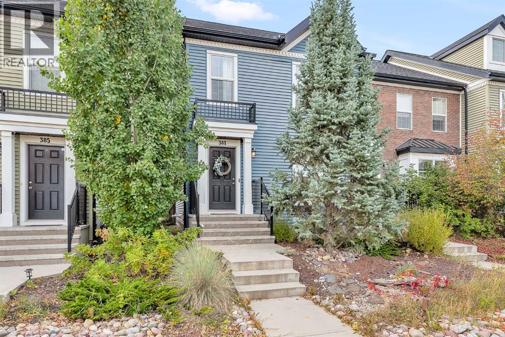 381 Legacy Boulevard SE|Calgary, Alberta T2X0Y8