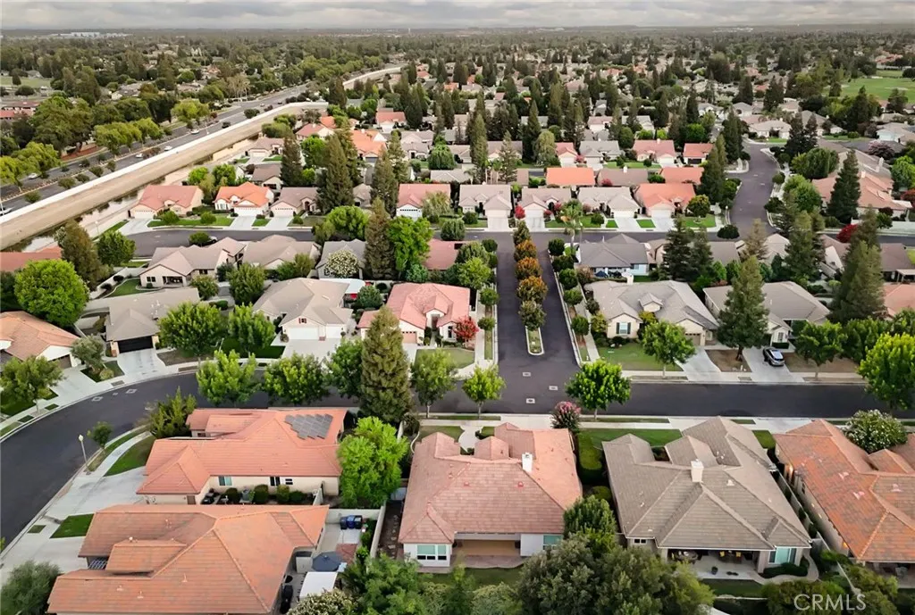 Additional image 68 of 10014 Brigadoon Rose St, Bakersfield, CA 93311