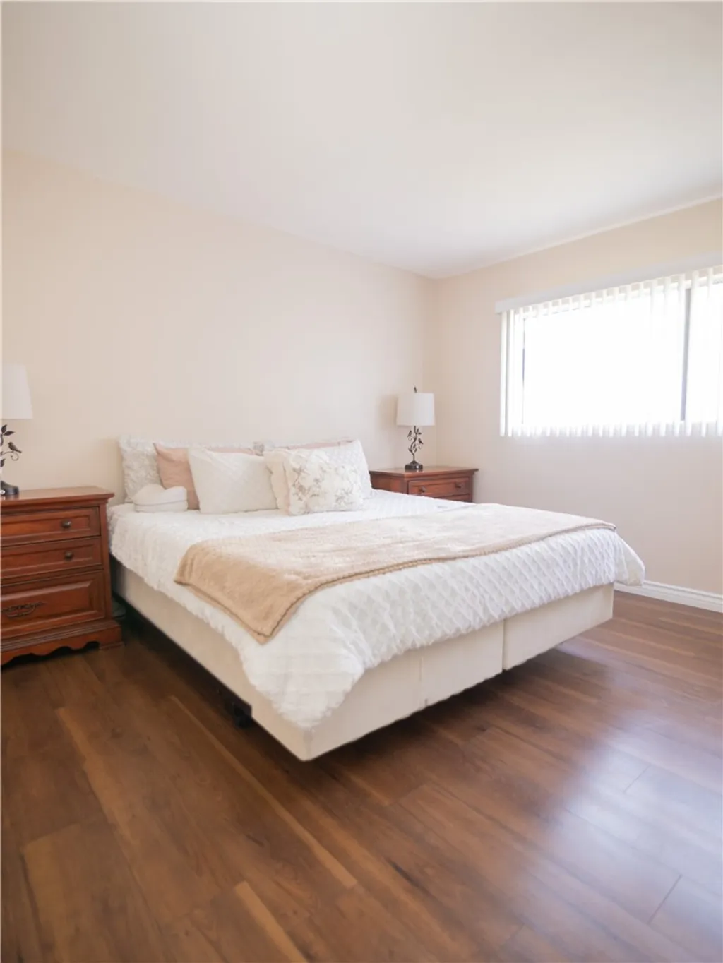 Additional image 23 of 14527 Plummer St Unit 202, Panorama City, CA 91402