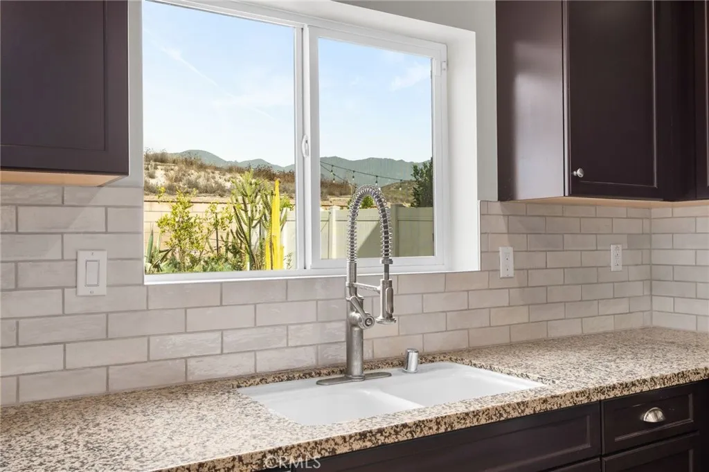 Additional image 4 of 17920 Pokeroot Ln, San Bernardino, CA 92407