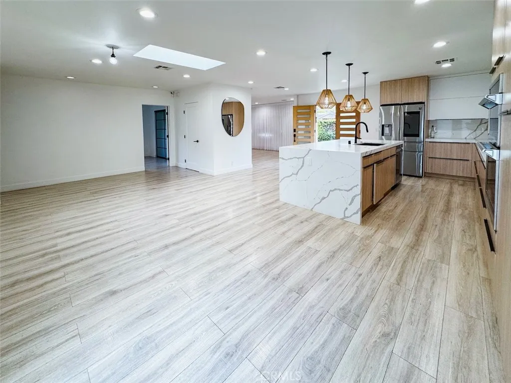 Additional image 73 of 22539 Dolorosa Street, Woodland Hills, CA 91367