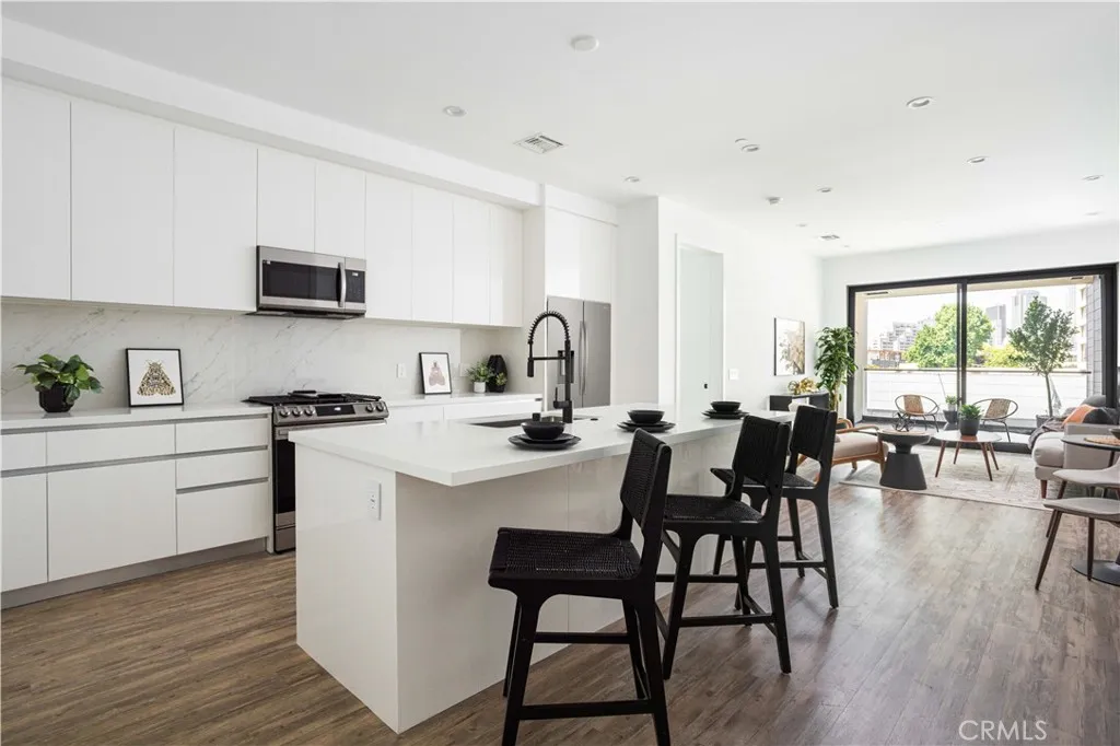 Additional image 13 of 118 Astronaut Ellison S Onizuka Street Unit 201, Los Angeles, CA 90012