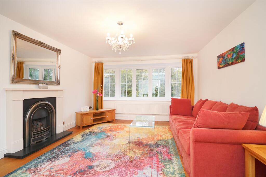 Additional image 2 of Butt Field View, St. Albans