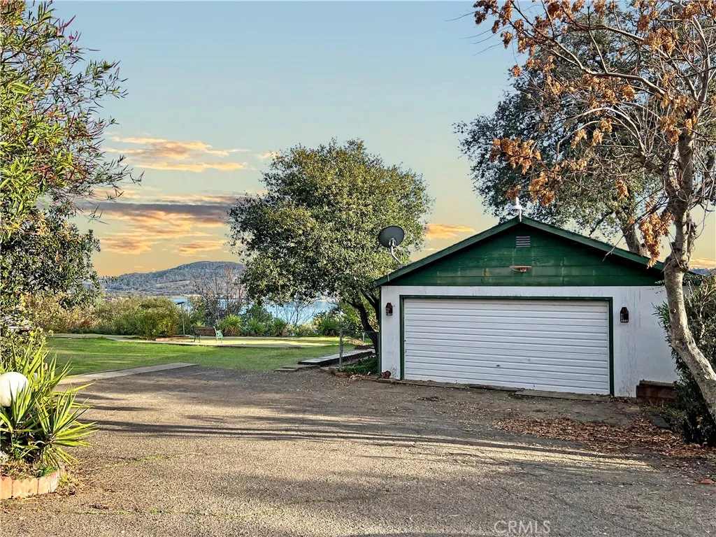 Additional image 21 of 11613 Lakeview Dr, Clearlake Oaks, CA 95423
