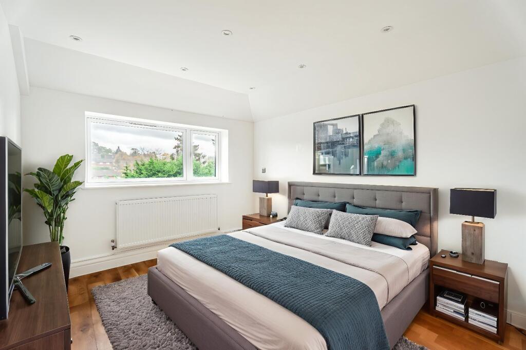 Additional image 9 of Batchwood Drive, St. Albans, Hertfordshire, AL3