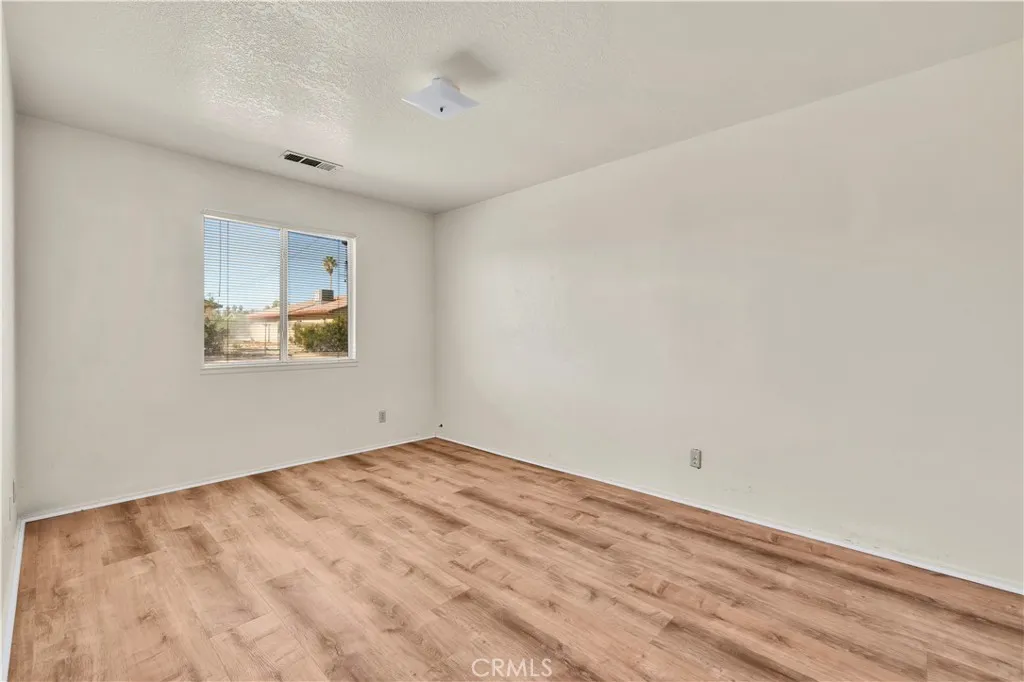 Additional image 43 of 5464 Mariposa, 29 Palms, CA 92277