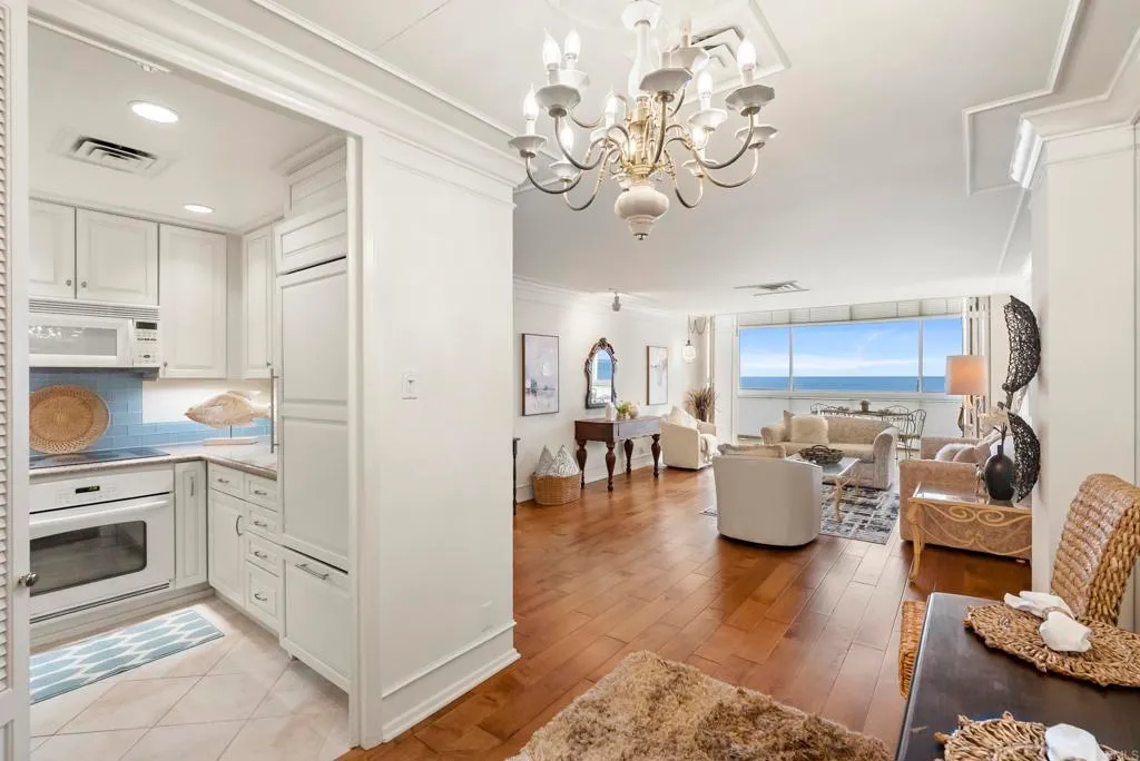 Additional image 13 of 939 Coast Boulevard Unit 4C, La Jolla, CA 92037