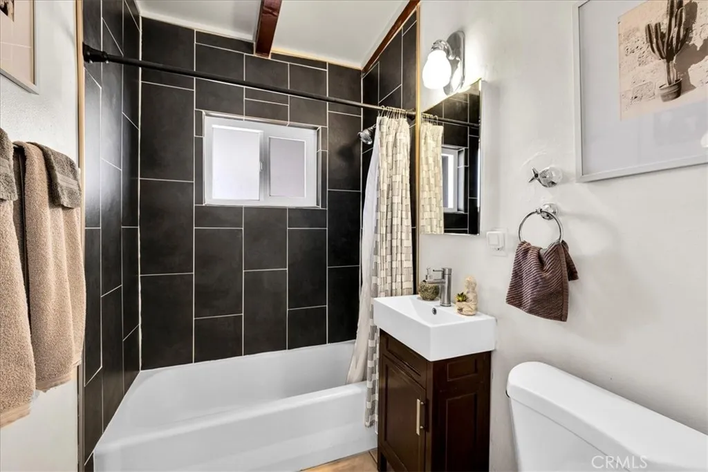 Additional image 19 of 74825 Alta Loma Dr, 29 Palms, CA 92277