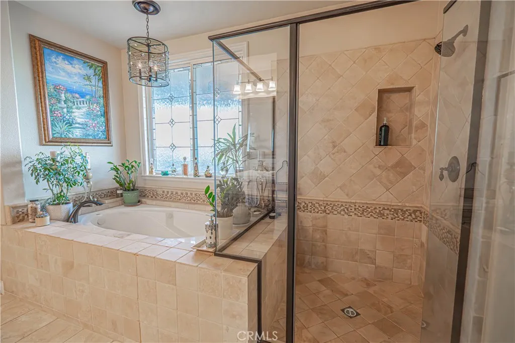 Additional image 114 of 26524 Valley Oak Lane, Valencia, CA 91381