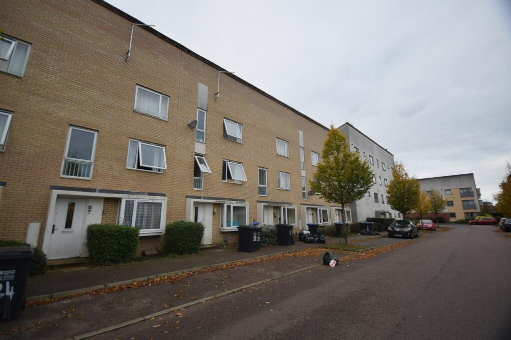 Primary image of Aviation Avenue, Hatfield, AL10