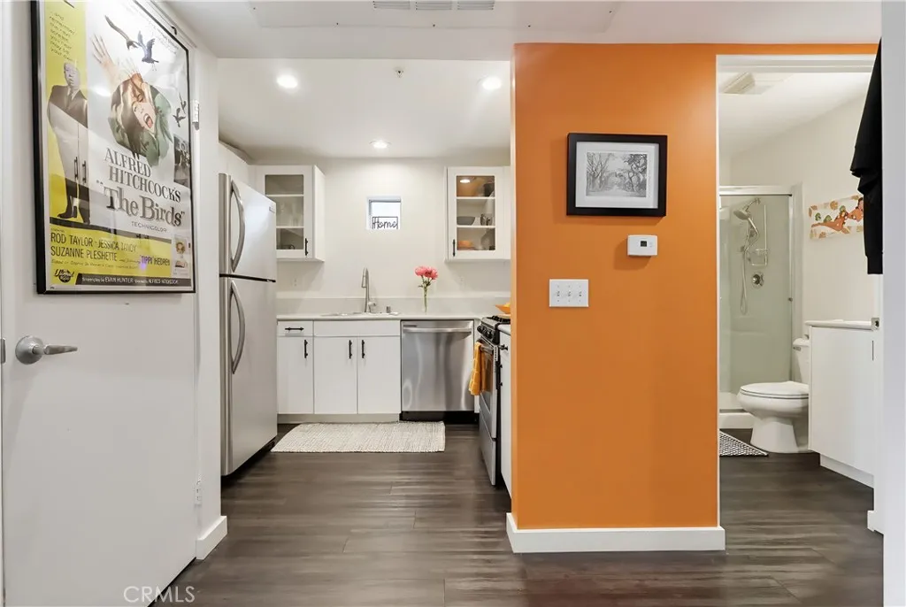 Additional image 81 of 834 E 4th Street Unit 29, Long Beach, CA 90802