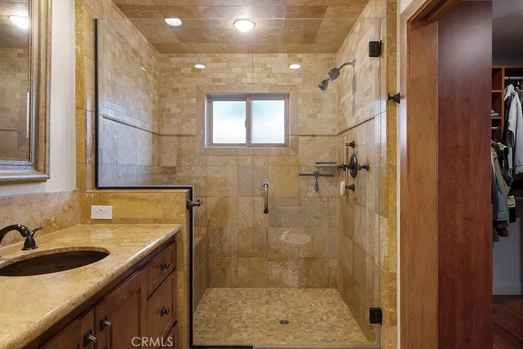 Additional image 13 of 1826 Mcnab Ave, Long Beach, CA 90815