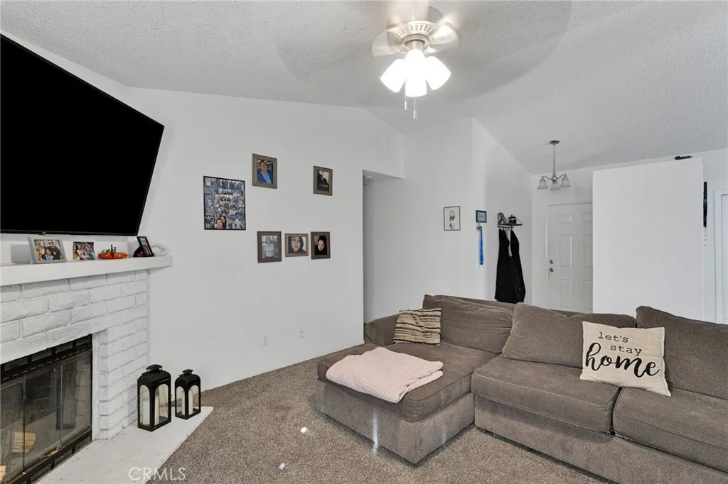 Additional image 32 of 22517 Ojai Rd, Apple Valley, CA 92308