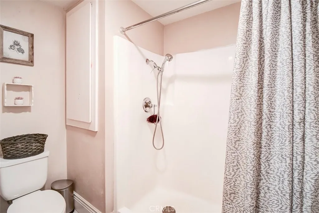 Additional image 23 of 2119 W Edinger Unit A Ave, Santa Ana, CA 92704