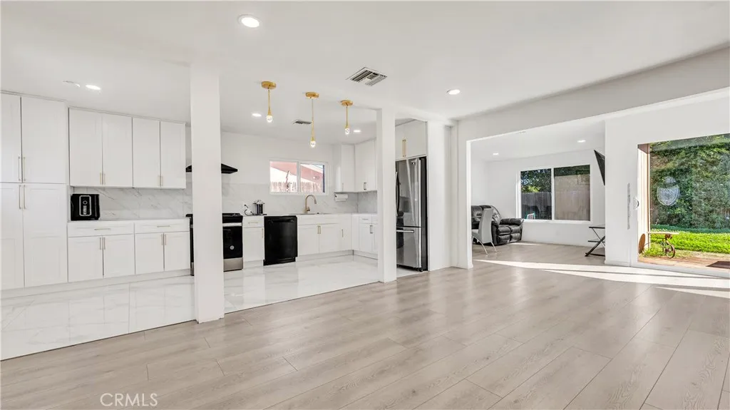 Additional image 25 of 11200 Amestoy, Granada Hills, CA 91344