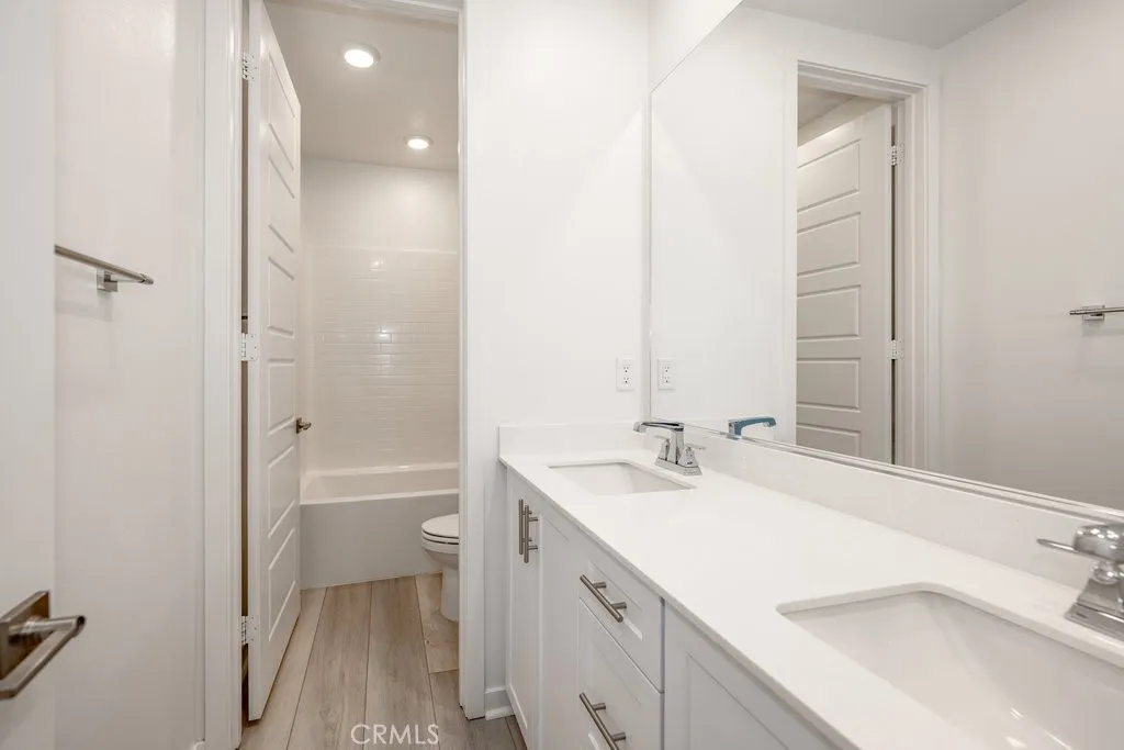 Additional image 17 of 26915 Goldfinch Lane, Valencia, CA 91381