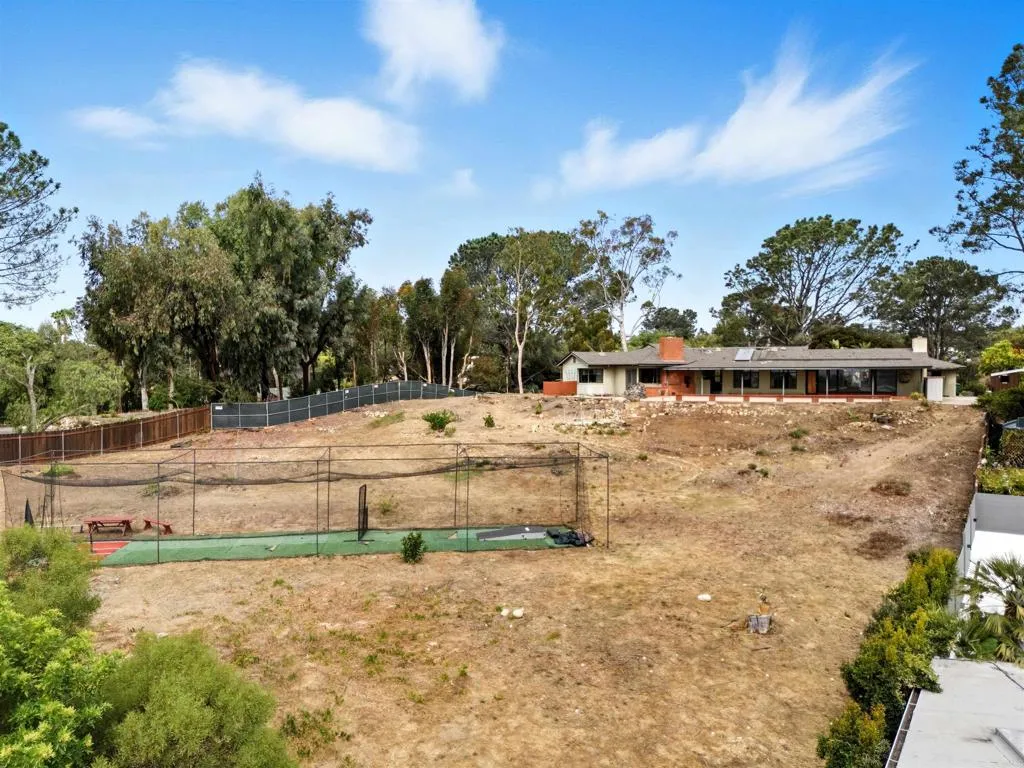 Additional image 34 of 1645 Los Altos Rd, San Diego, CA 92109