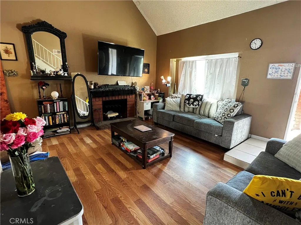 Additional image 34 of 1095 Brentwood Ave, Rialto, CA 92376