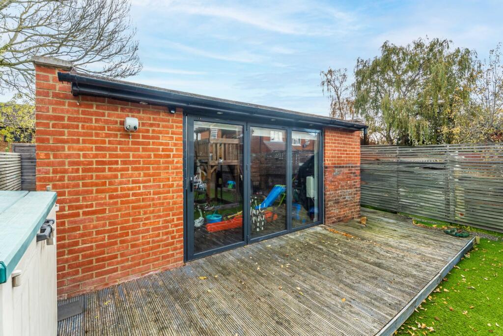 Additional image 22 of Nelson Avenue, St. Albans, Hertfordshire, AL1