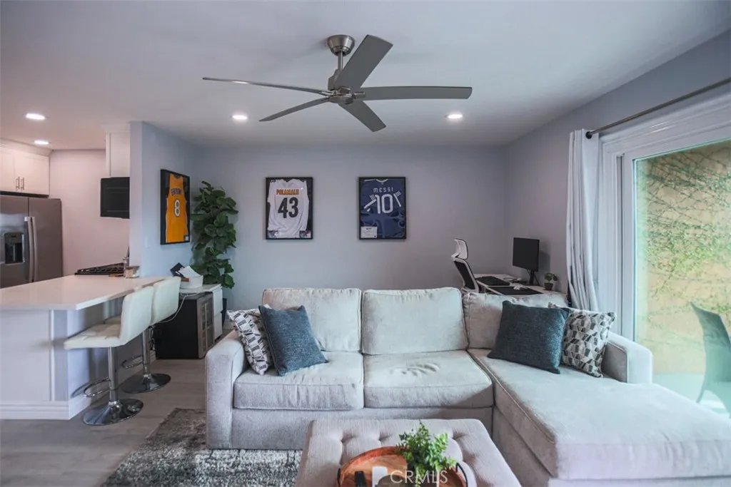 Additional image 3 of 6600 Warner Avenue Unit 102, Huntington Beach, CA 92647